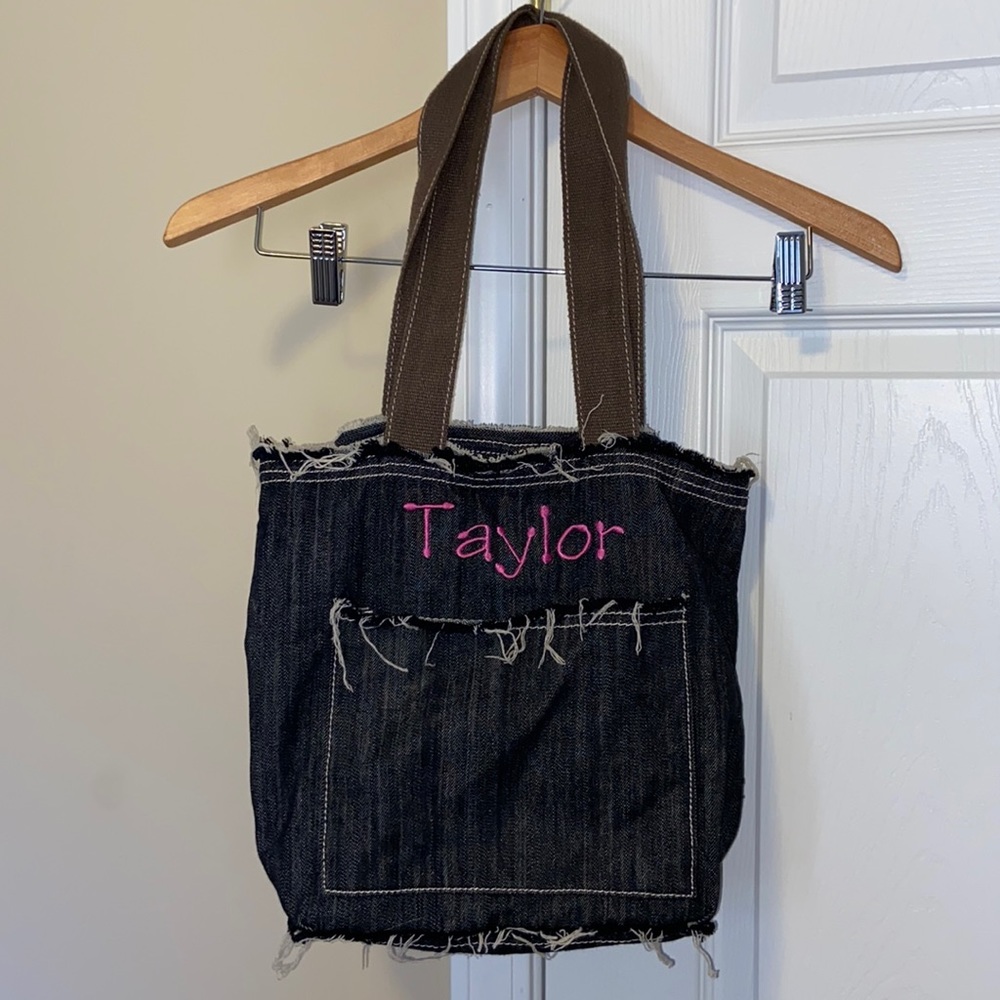 ⭐️Thirty-One Denim Tote